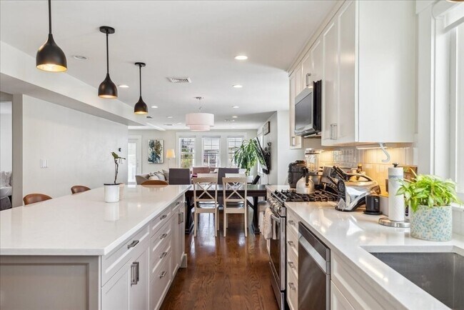 property at 127 Ten Hills Rd