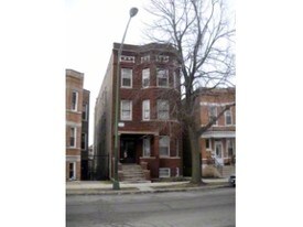 3743 S Damen Ave Apartments