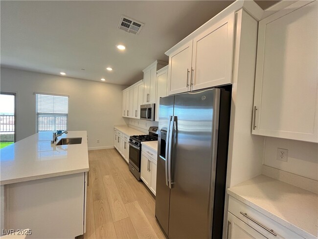 property at 600 Carriage Hill Dr