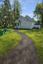 2622 E 2nd St in Superior, WI - Building Photo