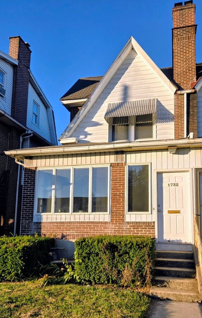property at 1732 W Broad St