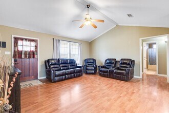 124 Cobblestone Rd in Church Point, LA - Building Photo - Building Photo