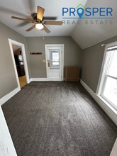 1820 Whipple St in Eau Claire, WI - Building Photo - Building Photo