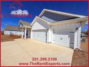 27137 Augustine Drive in Daphne, AL - Building Photo - Building Photo