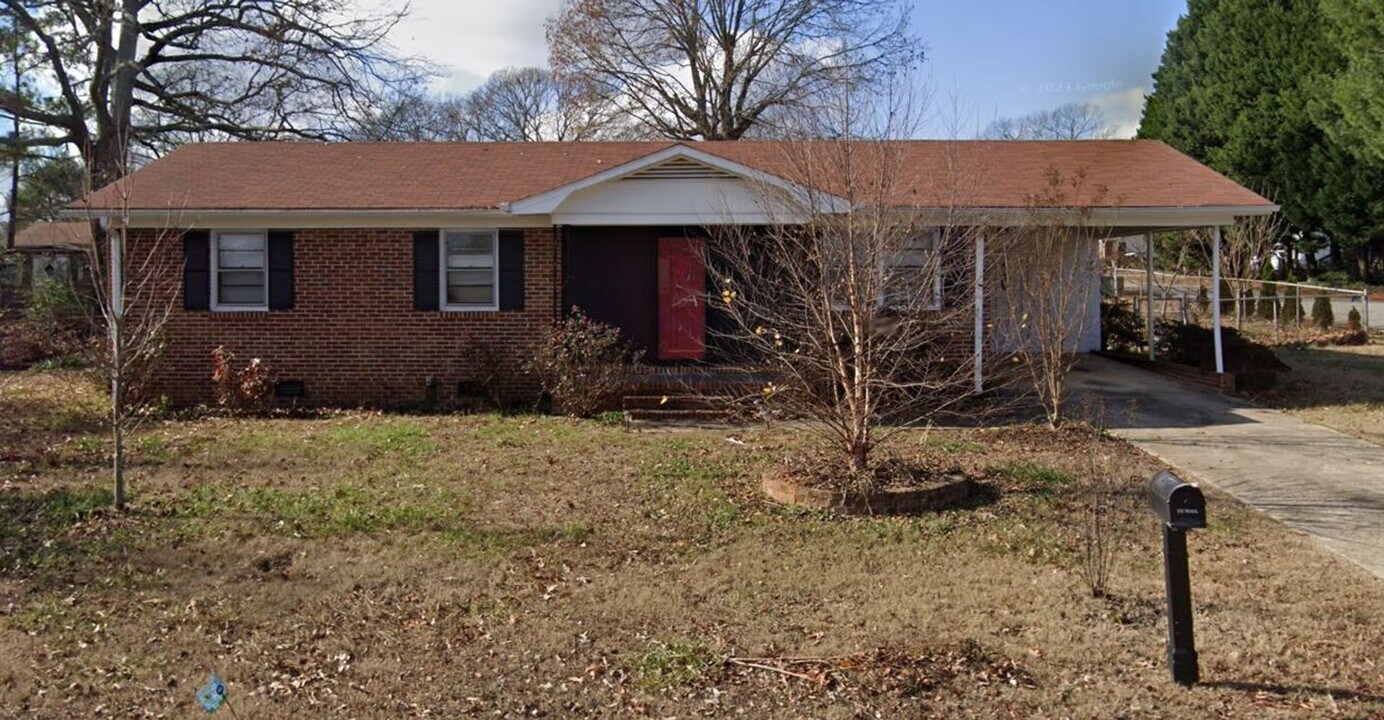 109 Anita St in Greer, SC - Building Photo