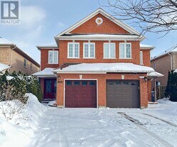 55 Native Landing in Brampton, ON - Building Photo