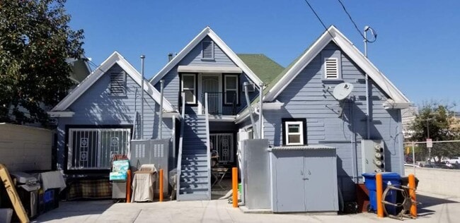 property at 814-814 S Ardmore Ave