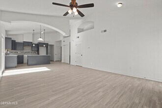 13853 Summer Story Ave in Horizon City, TX - Building Photo - Building Photo