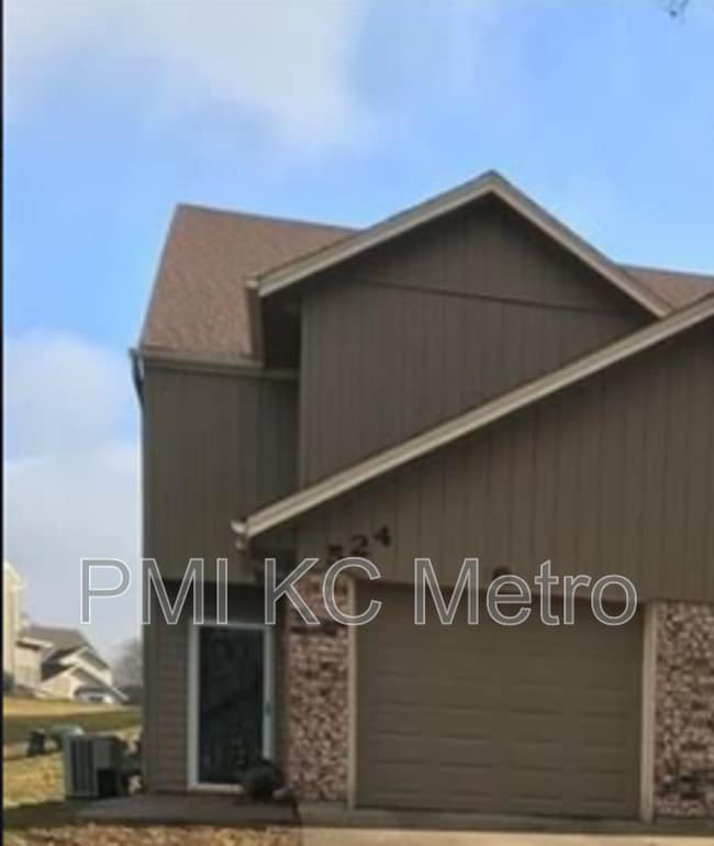 property at 524 NE Churchill St