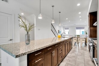 1512 W Artesia Sq in Gardena, CA - Building Photo - Building Photo