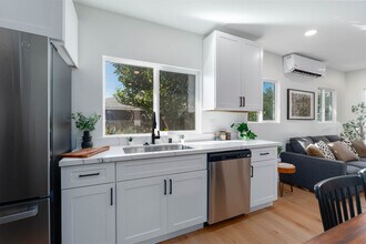 3921 Delta St in San Diego, CA - Building Photo - Building Photo