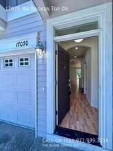 17070 NW Broken Top Dr in Beaverton, OR - Building Photo - Building Photo
