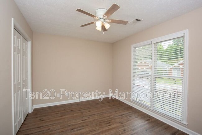 3801 Holland Ct in Phenix City, AL - Building Photo - Building Photo
