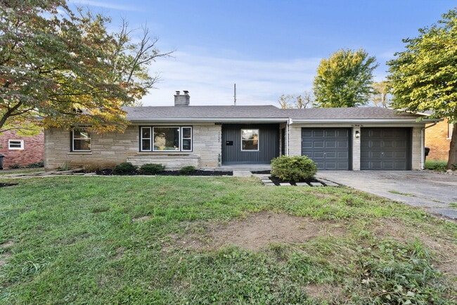 1032 Algonquin Trail