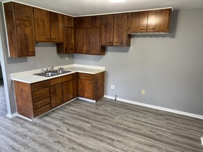 214 N 9th Ave, Unit 214 N. 9th Avenue in Beech Grove, IN - Building Photo - Building Photo
