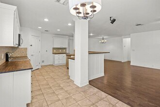 789 Kingfisher Ln in Leander, TX - Building Photo - Building Photo