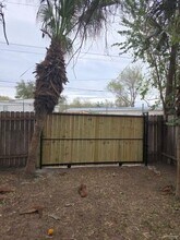 14 East St in McAllen, TX - Building Photo - Building Photo