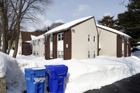 Groveland in Mattapan, MA - Foto de edificio - Building Photo