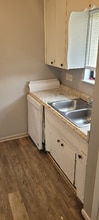 100 Highland Forest Dr in Greenwood, SC - Building Photo - Building Photo