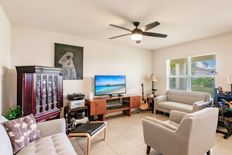 1904 SW 10th Ter in Cape Coral, FL - Building Photo - Building Photo