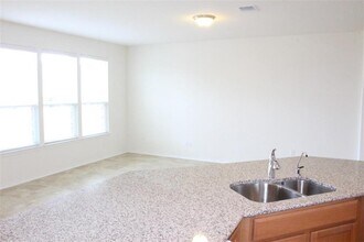 1708 Uhland Dr in Leander, TX - Building Photo - Building Photo