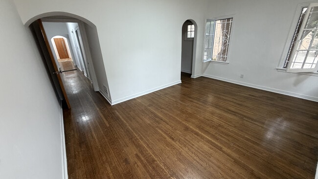 6133 Orange St, Unit 1 in Los Angeles, CA - Building Photo - Building Photo