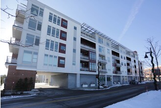 23 Shipyard Dr in Hingham, MA - Building Photo - Building Photo