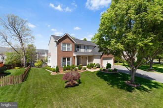 22955 Rock Hill Rd in Sterling, VA - Building Photo - Building Photo