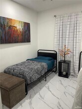 9 Buccaneer Dr in Hidalgo, TX - Building Photo - Building Photo