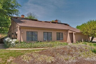 120 Turtle Creek Rd in Charlottesville, VA - Building Photo - Building Photo