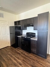 Legacy Trails of Plainview in Plainview, TX - Building Photo - Building Photo