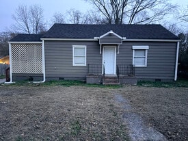 1739 Aircraft Dr SE, Unit NA in Marietta, GA - Building Photo