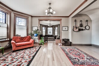 3901 N Hamilton Ave in Chicago, IL - Building Photo - Building Photo