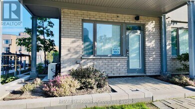 5155 Sheppard Ave E in Toronto, ON - Building Photo - Building Photo