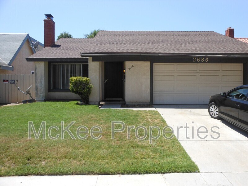 2686 Dusk Dr in San Diego, CA - Building Photo