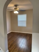 10030 S Yates Blvd in Chicago, IL - Building Photo - Building Photo