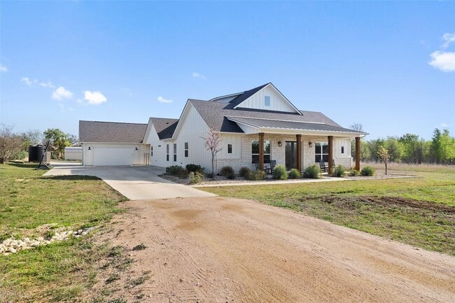 200 Co Rd 246 in Florence, TX - Building Photo - Building Photo