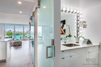 1000 West Ave in Miami Beach, FL - Building Photo - Building Photo