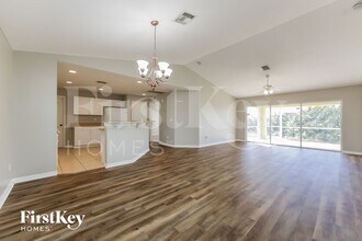 4026 NE 22nd Ave in Cape Coral, FL - Building Photo - Building Photo