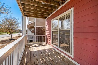 713 N Rupple Rd in Fayetteville, AR - Building Photo - Building Photo