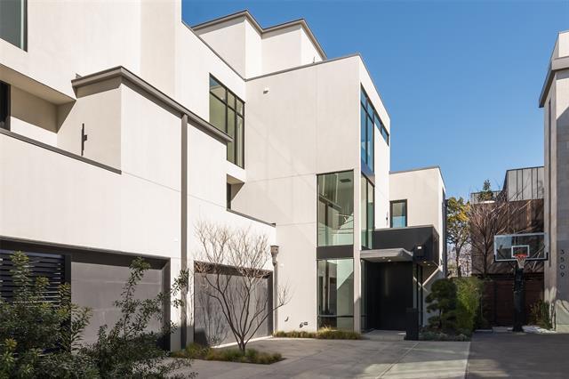 3515 Edgewater St in Dallas, TX - Building Photo - Building Photo