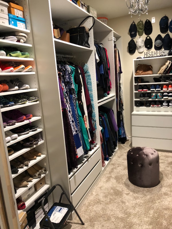 10129 Delcresta Dr in Moreno Valley, CA - Foto de edificio - Building Photo