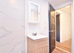 9461 Rue de Martigny in Montréal, QC - Building Photo - Building Photo