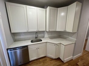 125 Oxford St, Unit 374-2 in Cambridge, MA - Foto de edificio - Building Photo