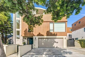 1343 1/2 Seward Street Unit in Los Angeles, CA - Foto de edificio - Building Photo
