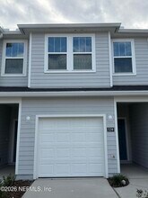 539 Holly Lks Dr in Orange Park, FL - Building Photo - Building Photo