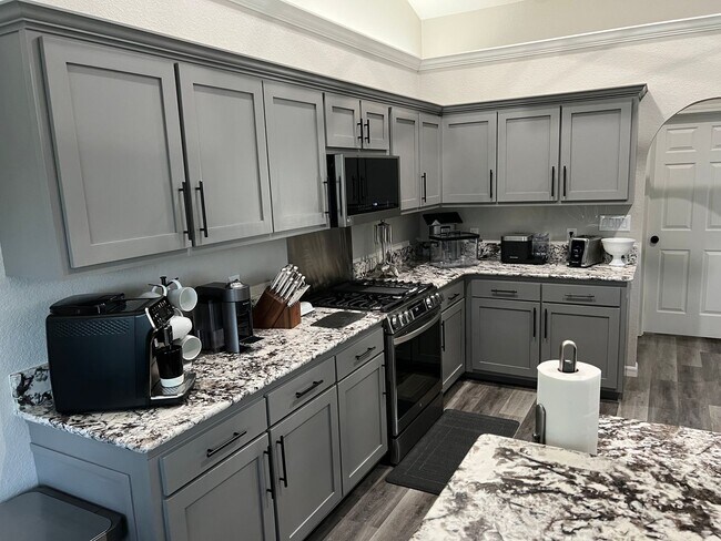 20361 Heritage Rd in St. Robert, MO - Building Photo - Building Photo