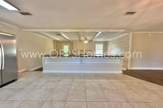 4490 FL-87 in Navarre, FL - Building Photo - Building Photo