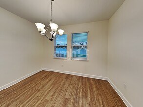 4719 Reisswood Loop in Palmetto, FL - Foto de edificio - Building Photo