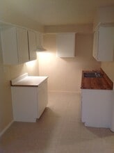2453 S Woodrow Ave in Fresno, CA - Building Photo - Building Photo